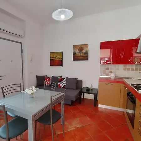 A Lovely Little House Salò