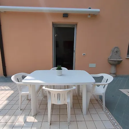 A Lovely Little House Appartamento *